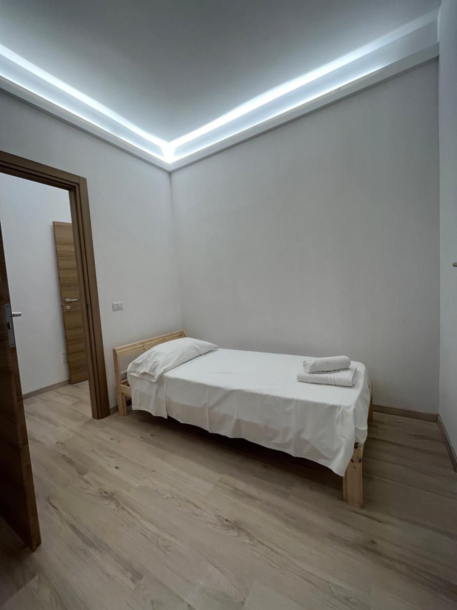 Villa Milano Apt. N. 2 Buitenkant foto